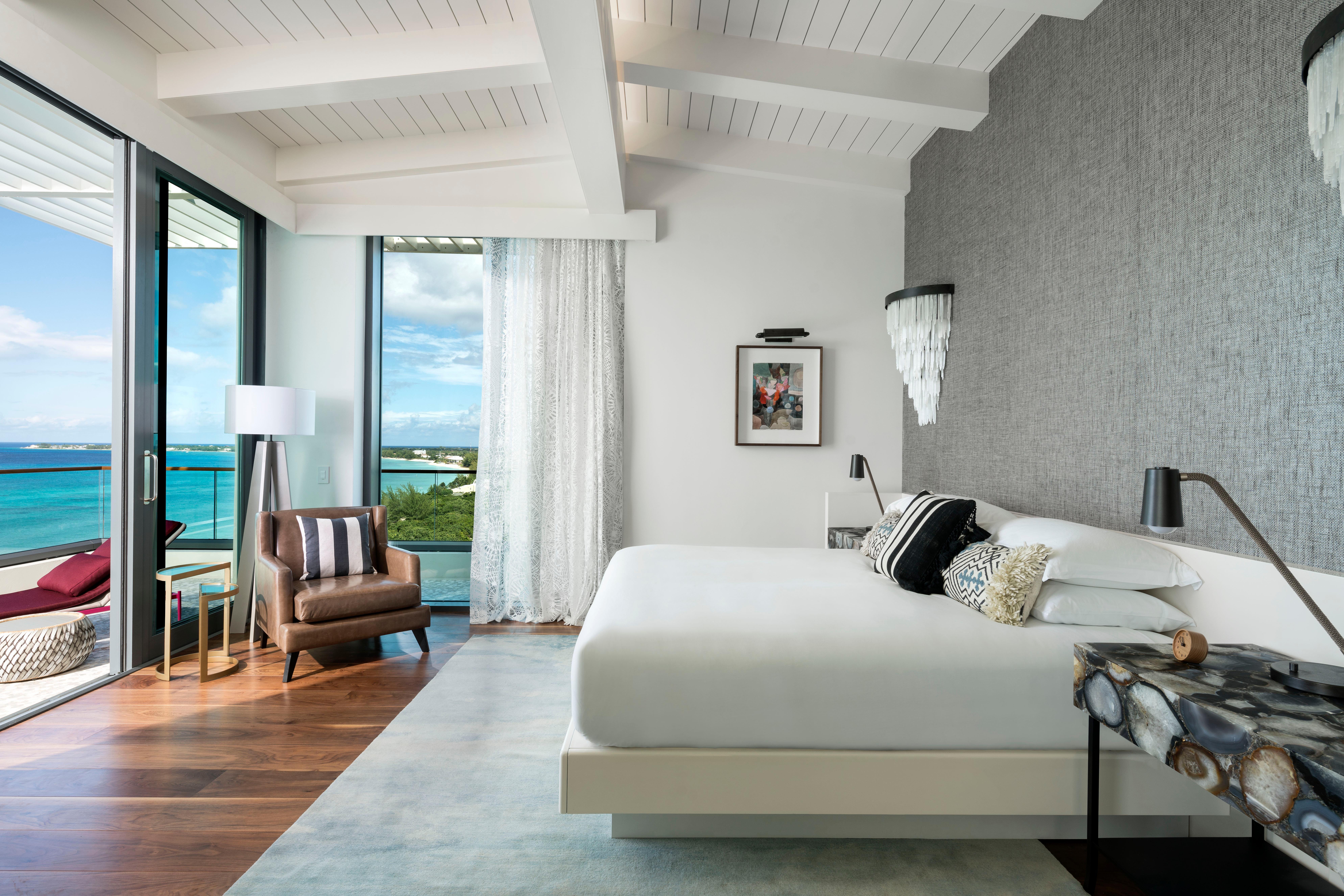 Kimpton Seafire Resort + Spa By Ihg West Bay Dış mekan fotoğraf