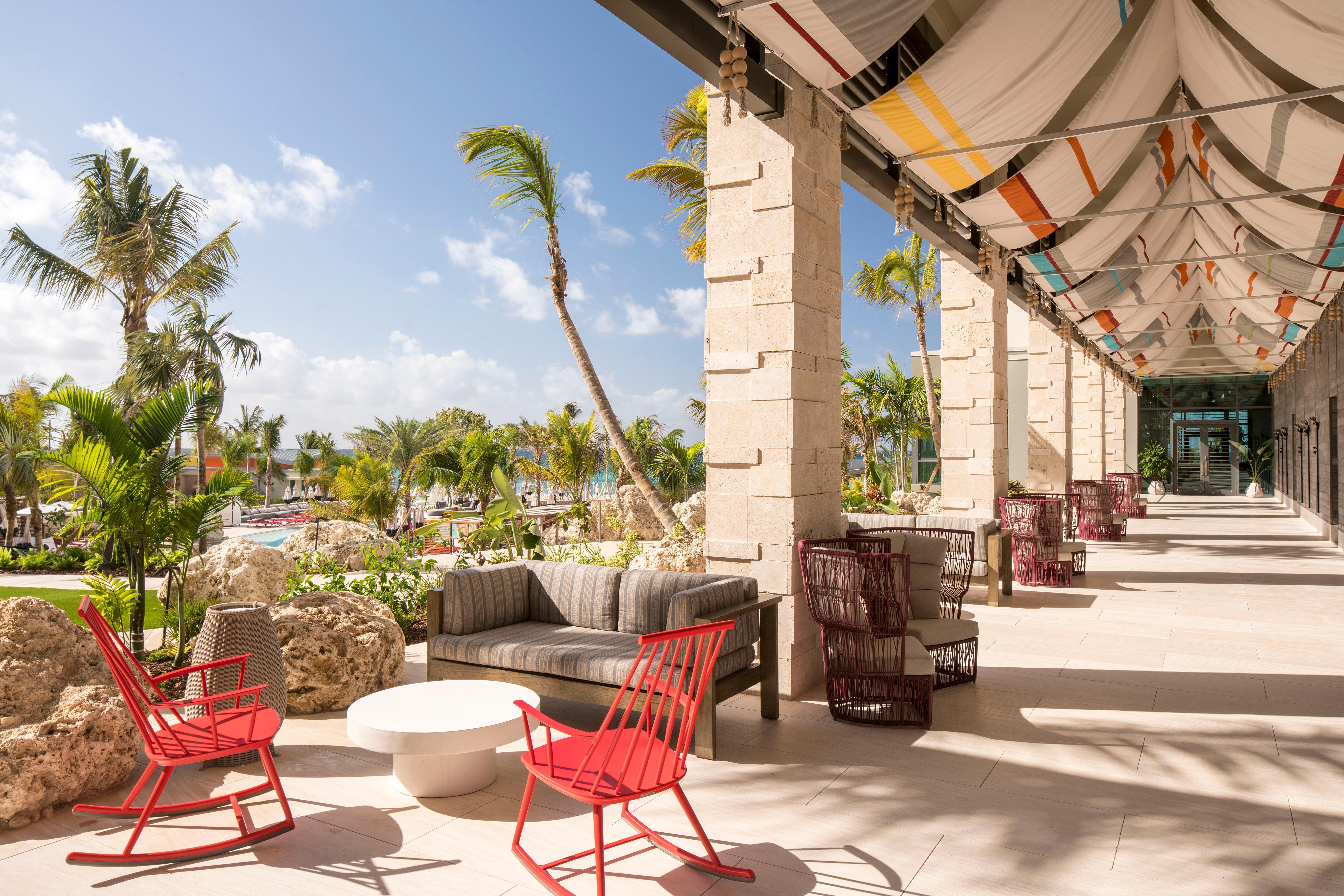 Kimpton Seafire Resort + Spa By Ihg West Bay Dış mekan fotoğraf
