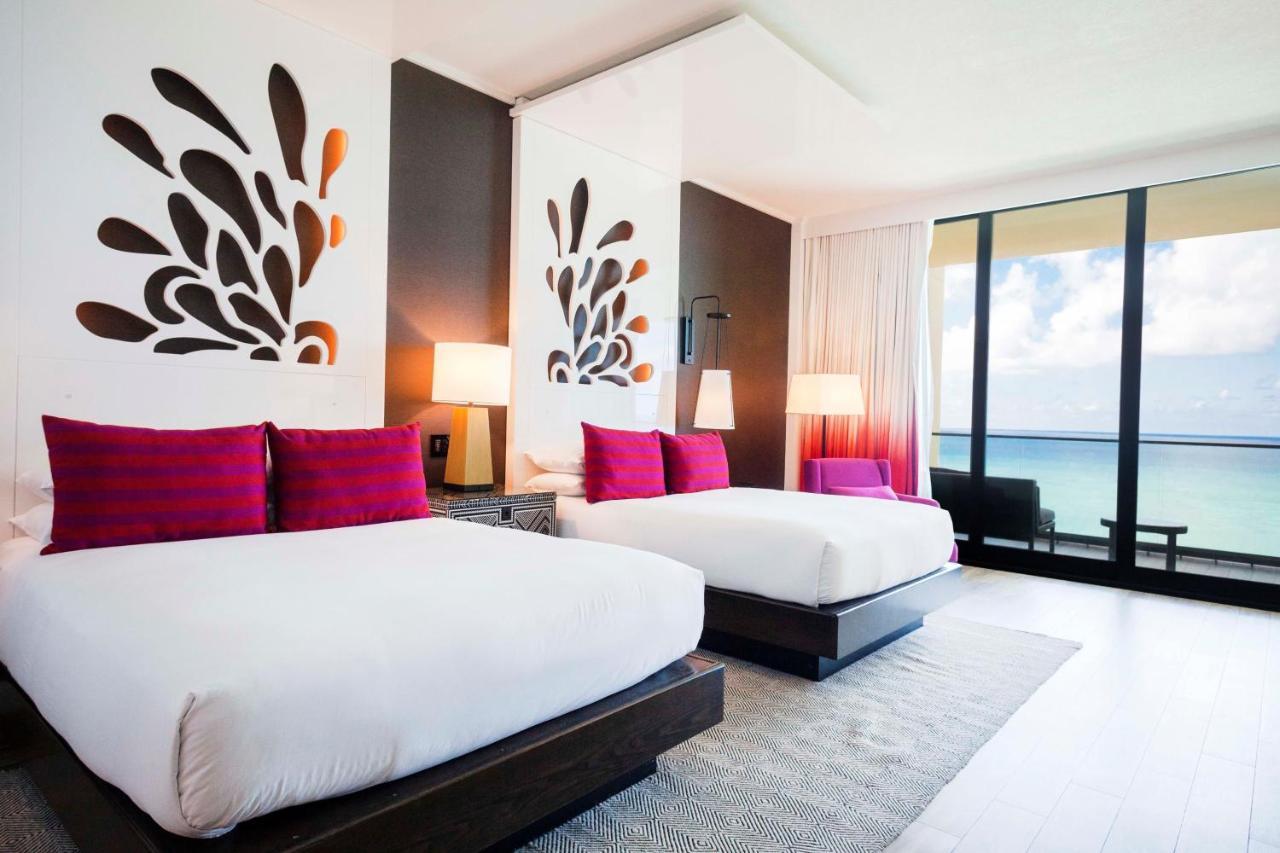 Kimpton Seafire Resort + Spa By Ihg West Bay Dış mekan fotoğraf