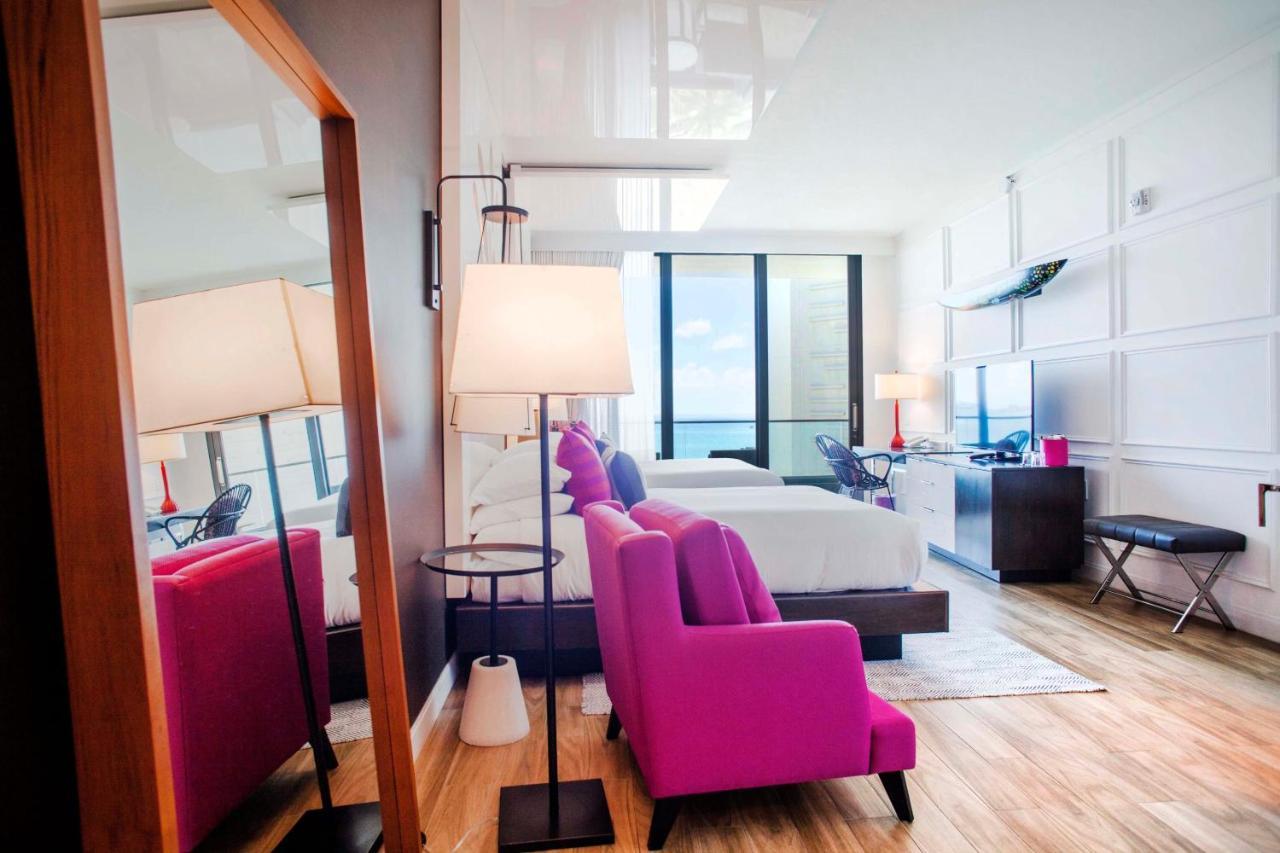 Kimpton Seafire Resort + Spa By Ihg West Bay Dış mekan fotoğraf