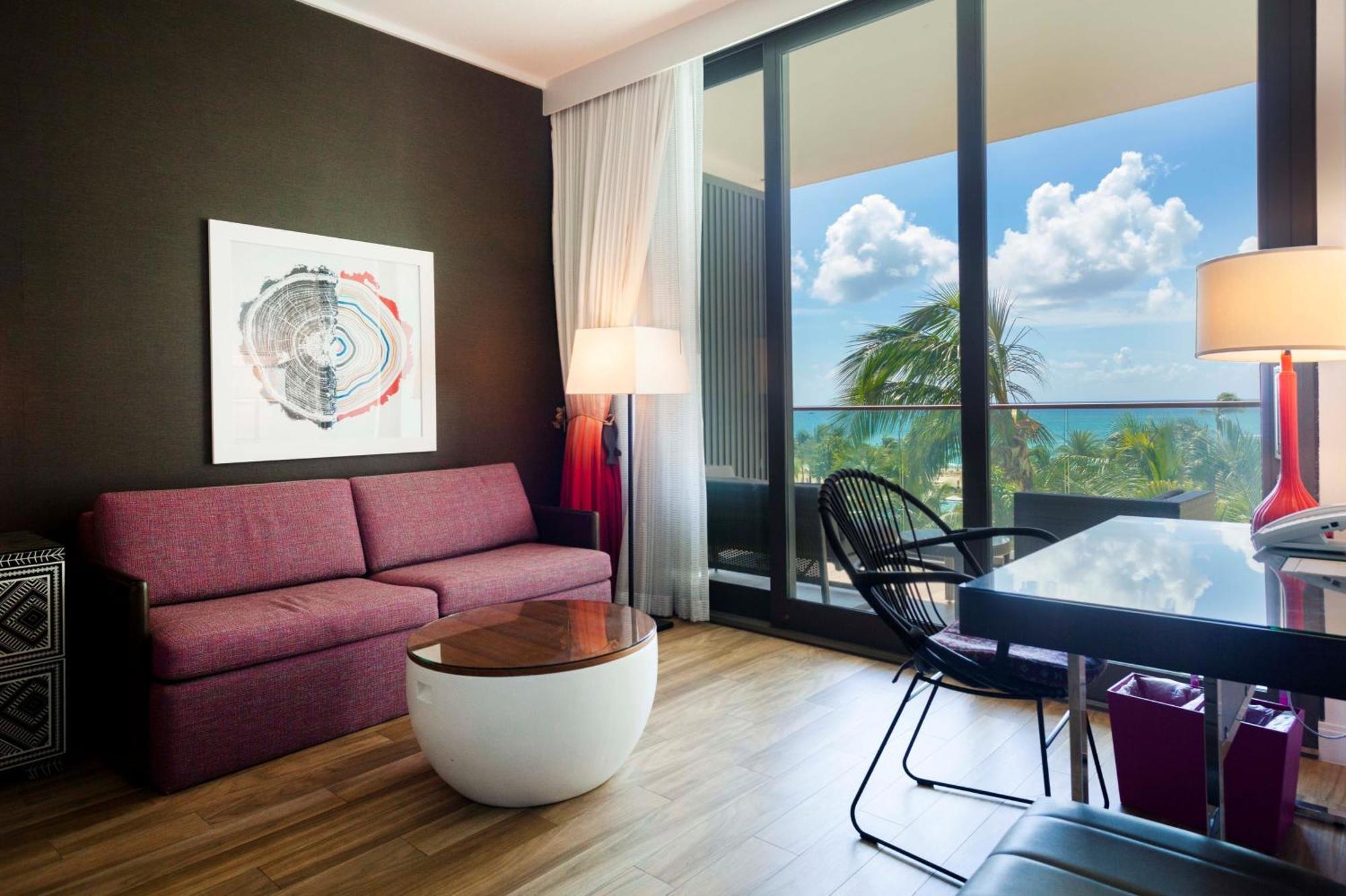 Kimpton Seafire Resort + Spa By Ihg West Bay Dış mekan fotoğraf