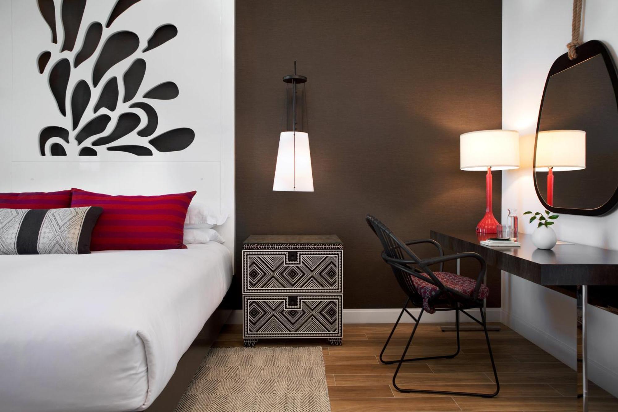 Kimpton Seafire Resort + Spa By Ihg West Bay Dış mekan fotoğraf